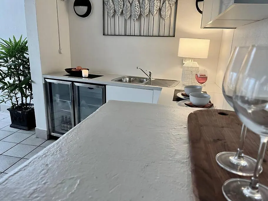 Daire Private Sky Terrace Classic Penthouse 2 Car Parks Gold Coast